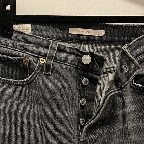 LEVIS - Faded Black “Wedgie” Jeans - Picture 2 of 4